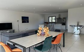 Appartement Sur Le Port